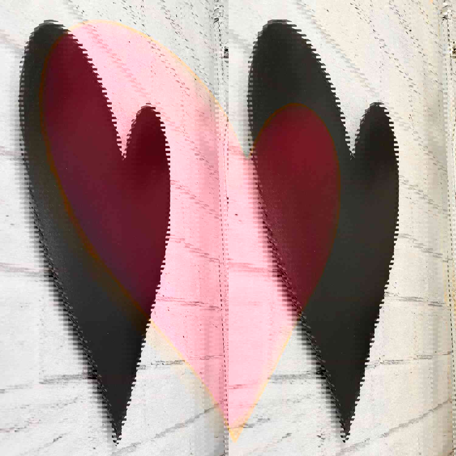 Handmade Heart Symbol Metal Wall Art - Customizable Size & Color - Free Shipping