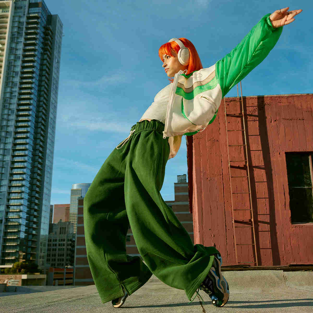 Bose QuietComfort Headphones with Active Noise Cancellation - Pair (White)