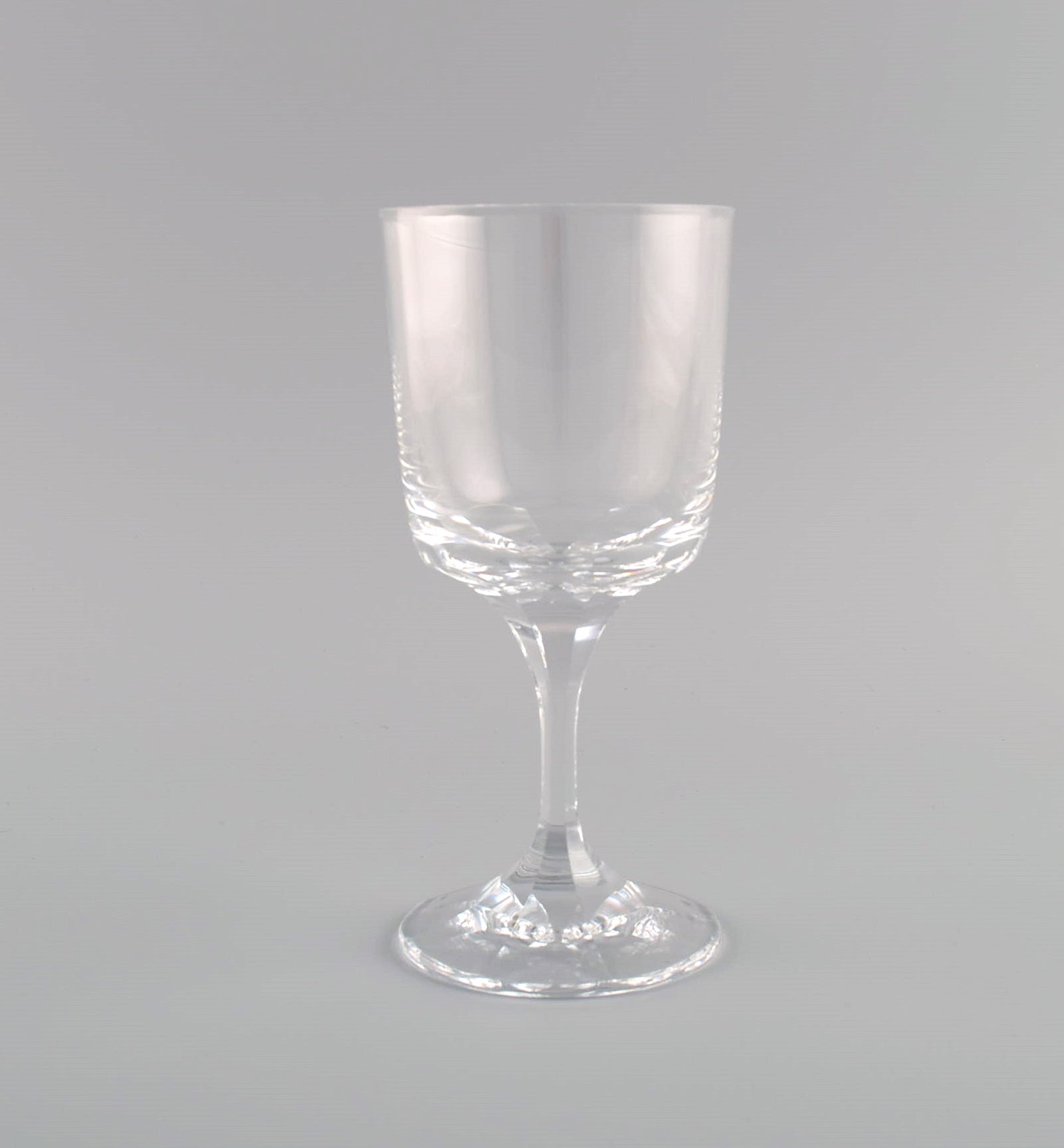 Six René Lalique Chenonceaux Red Wine Glasses in Clear Mouth-Blown Crystal Glass, Mid-20th Century