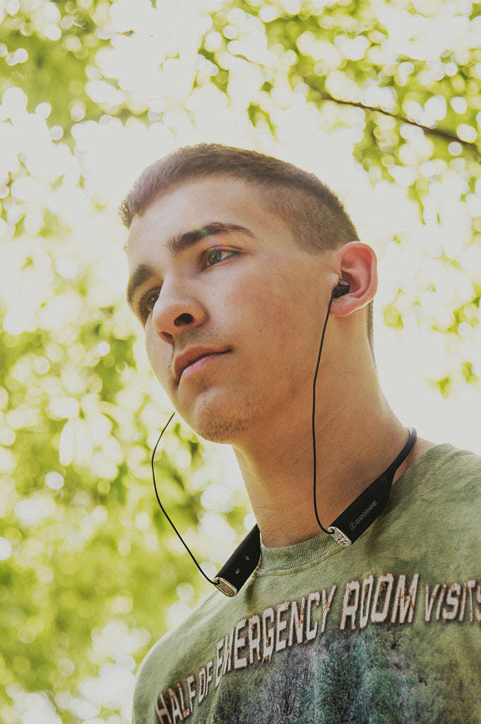 Gatorwire Amphipods Wireless Bluetooth Waterproof Headphones with Free 2300mAh Powerbank