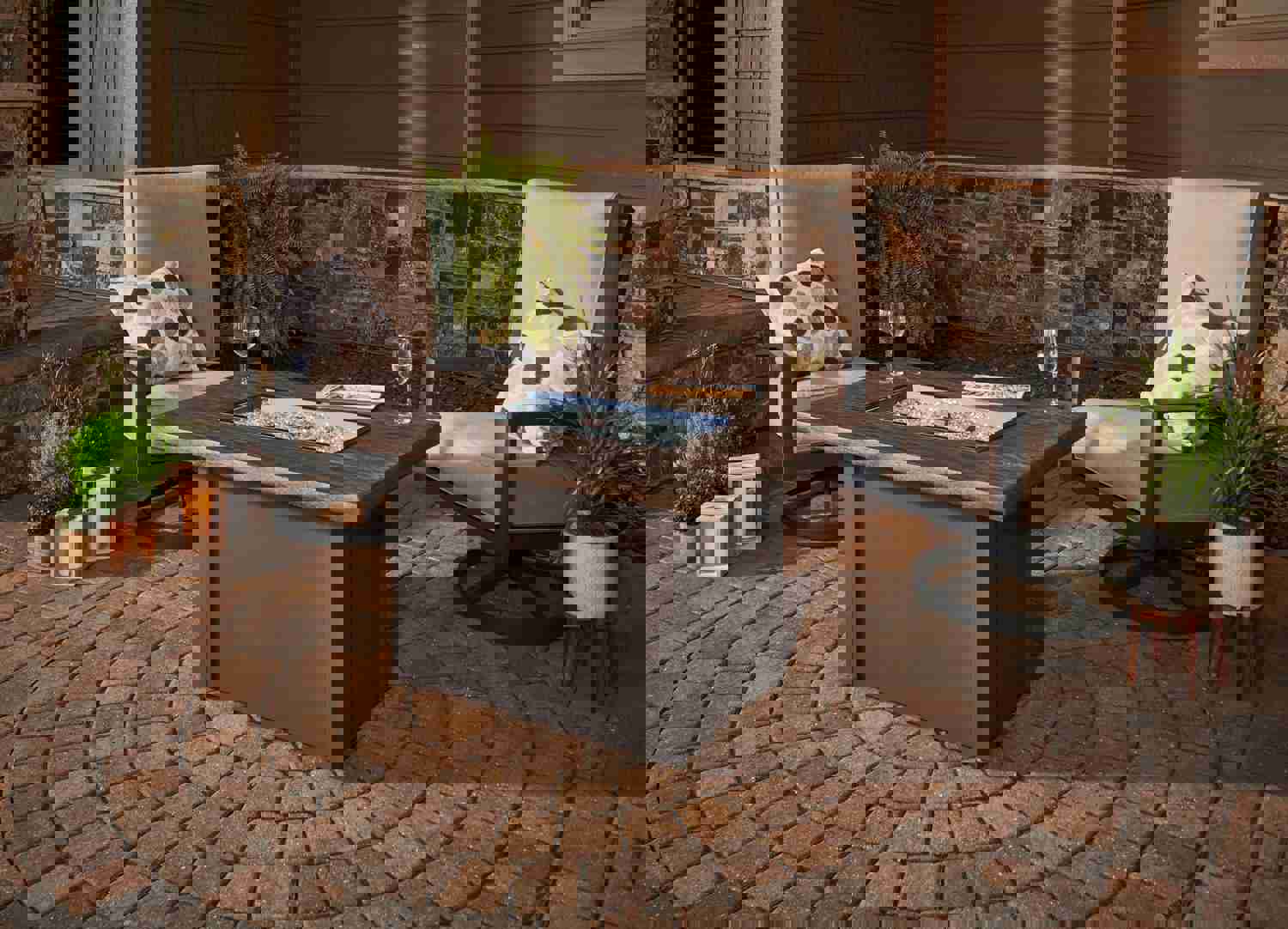 Outdoor GreatRoom Havenwood Rectangular Gas Fire Pit Table