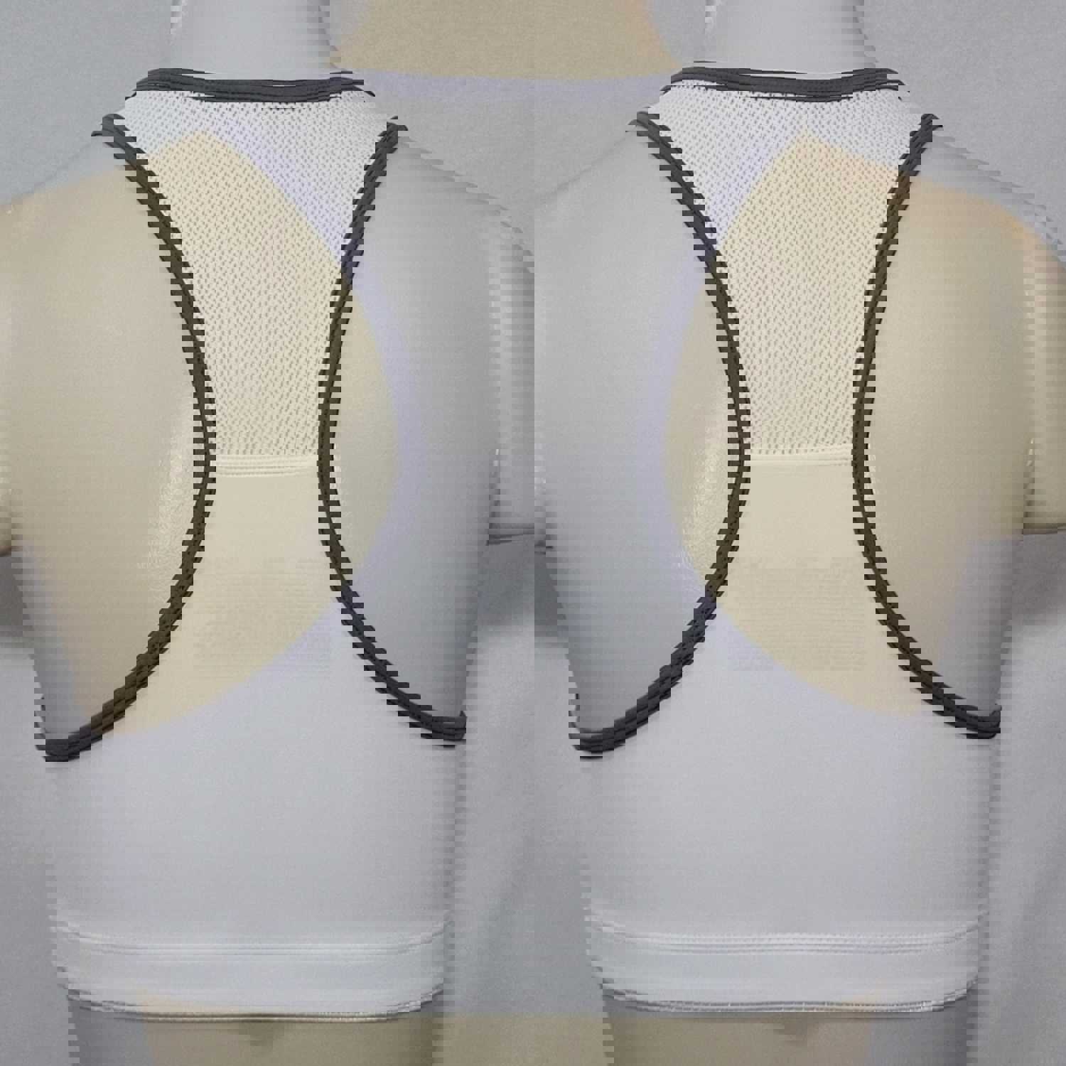 Hanes G469 HC32 Wire Free Zip Front Vented Back Sports Bra