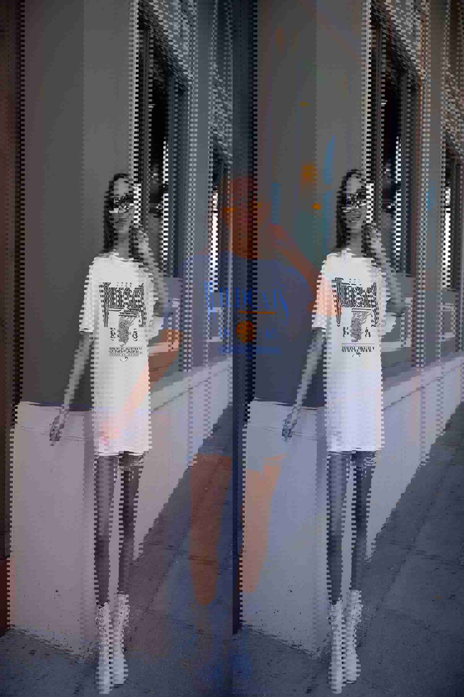 KENTUCKY WILDCATS COURT DATE OVERSIZED CREWNECK TEE