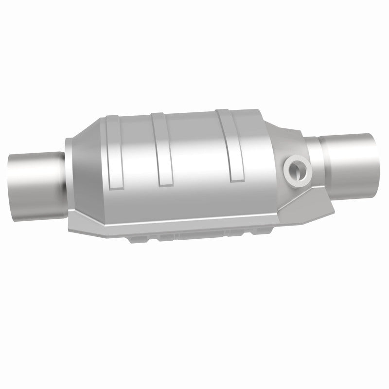 MagnaFlow Universal Catalytic Converter with Single O2 Boss