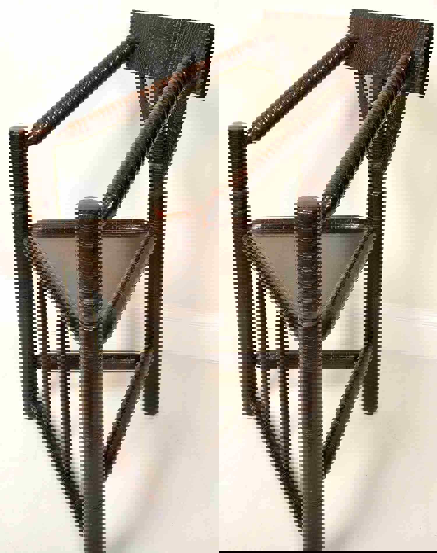 Antique English Arts & Crafts Turners Corner Chair, Circa 1900