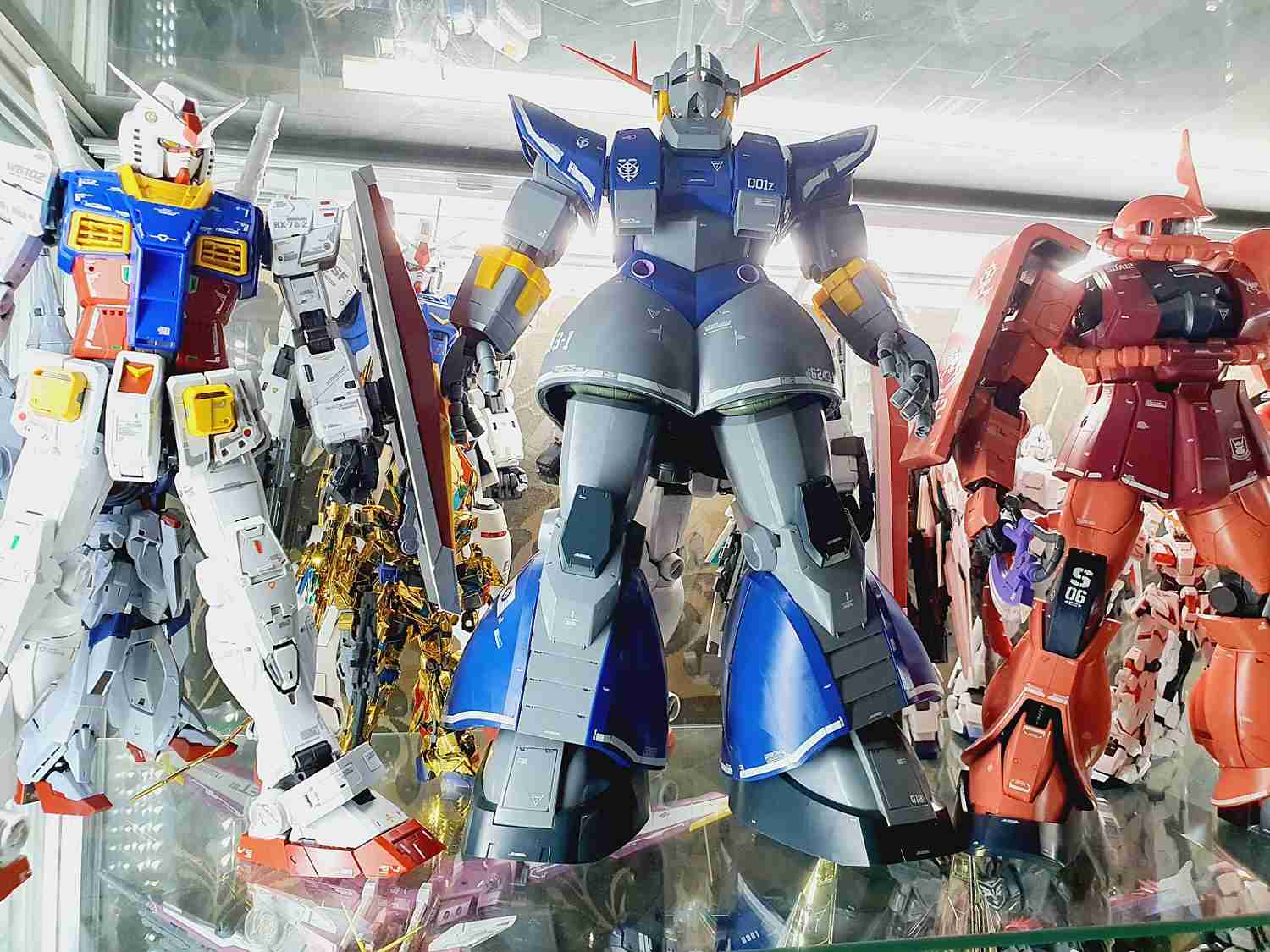 Delpi Decal - MG PERFECT ZEONG GOLD HOLO WATER DECAL