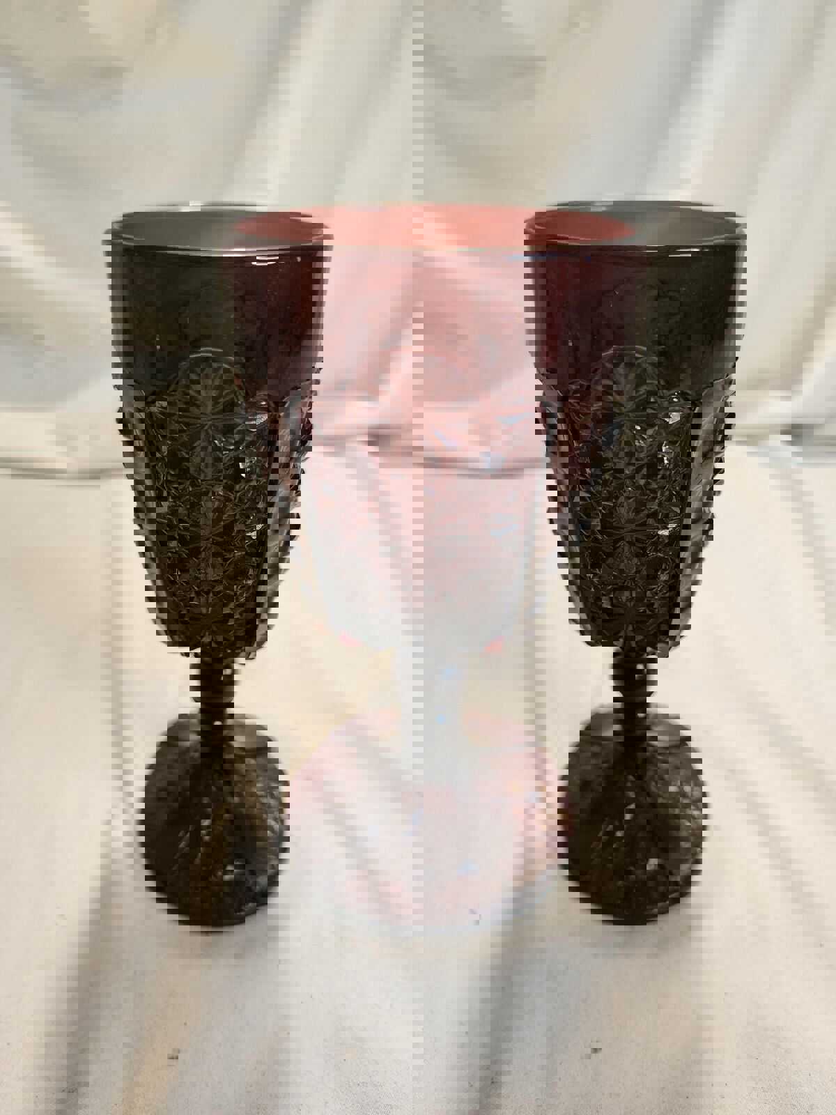 Vintage LG Wright Amethyst Pressed Glass Daisy & Button Straight Band Wine Glass