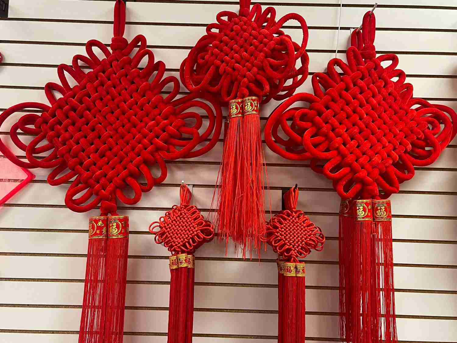 Chinese Knot - Traditional Lunar New Year Decoration for Home and Office