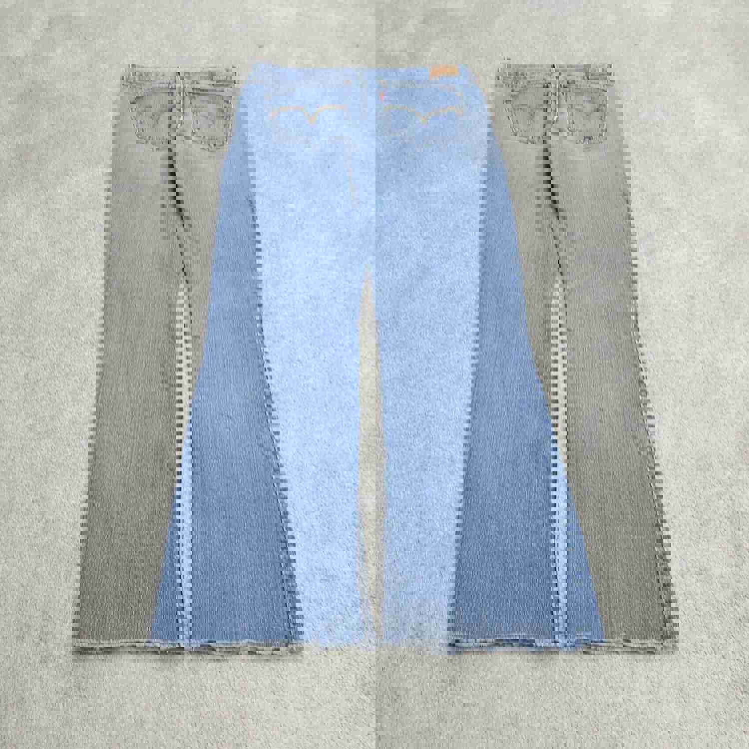 Levis Women's Blue Low Rise Bootcut Jeans Size 27