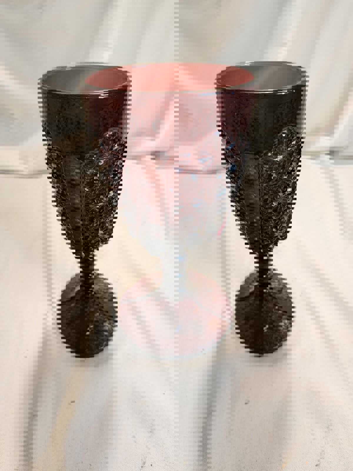 Vintage LG Wright Amethyst Pressed Glass Daisy & Button Straight Band Wine Glass