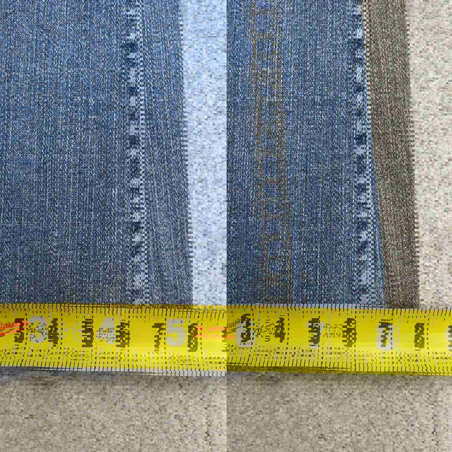 Levis Women's Blue Low Rise Bootcut Jeans Size 27