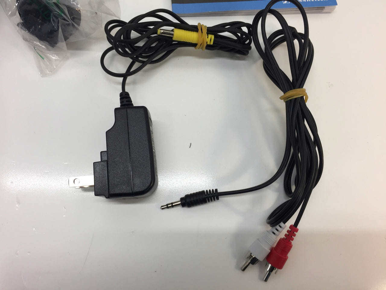 Sennheiser RS160 Wireless Headphones with HDR160 Headset - Black