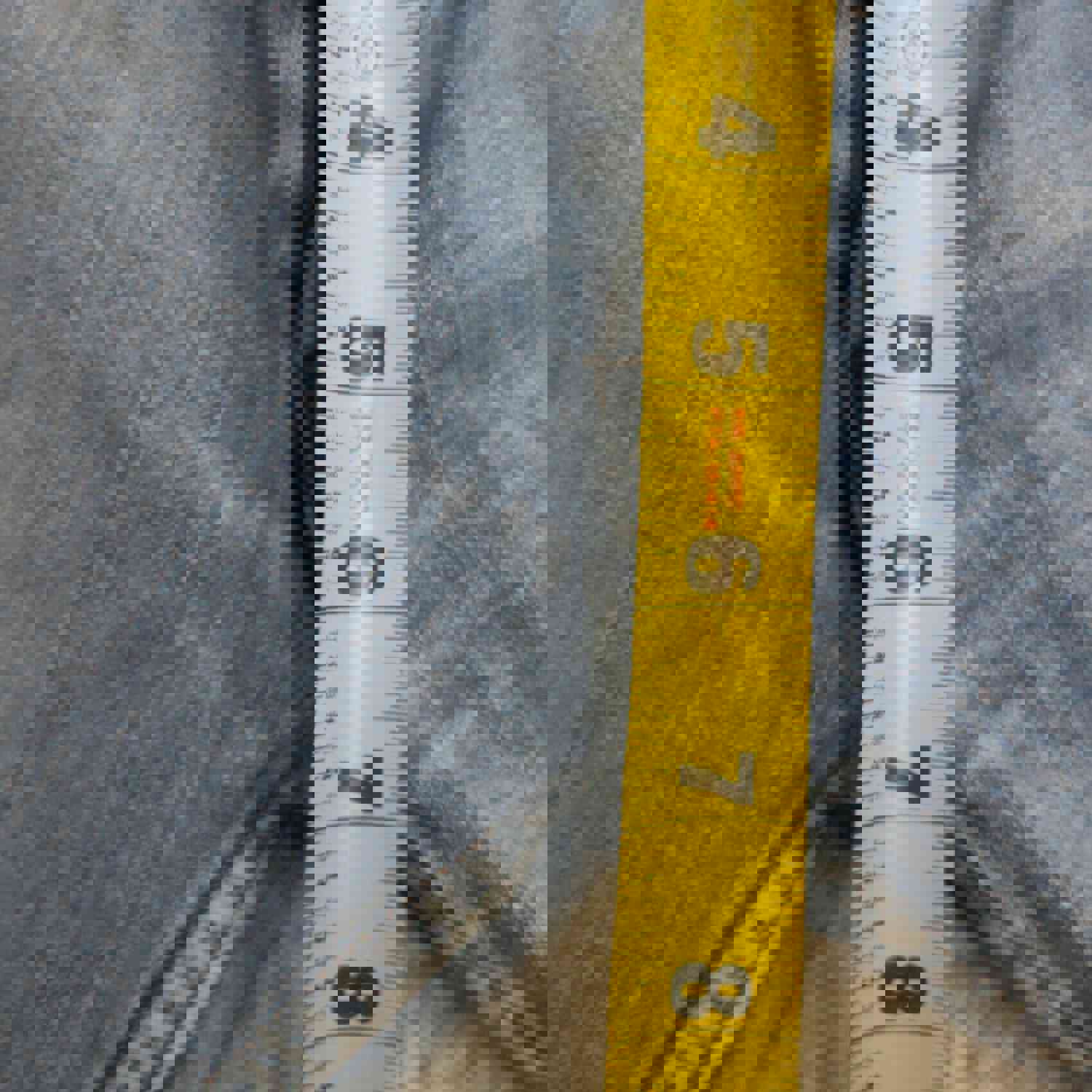 Levis Women's Blue Low Rise Bootcut Jeans Size 27