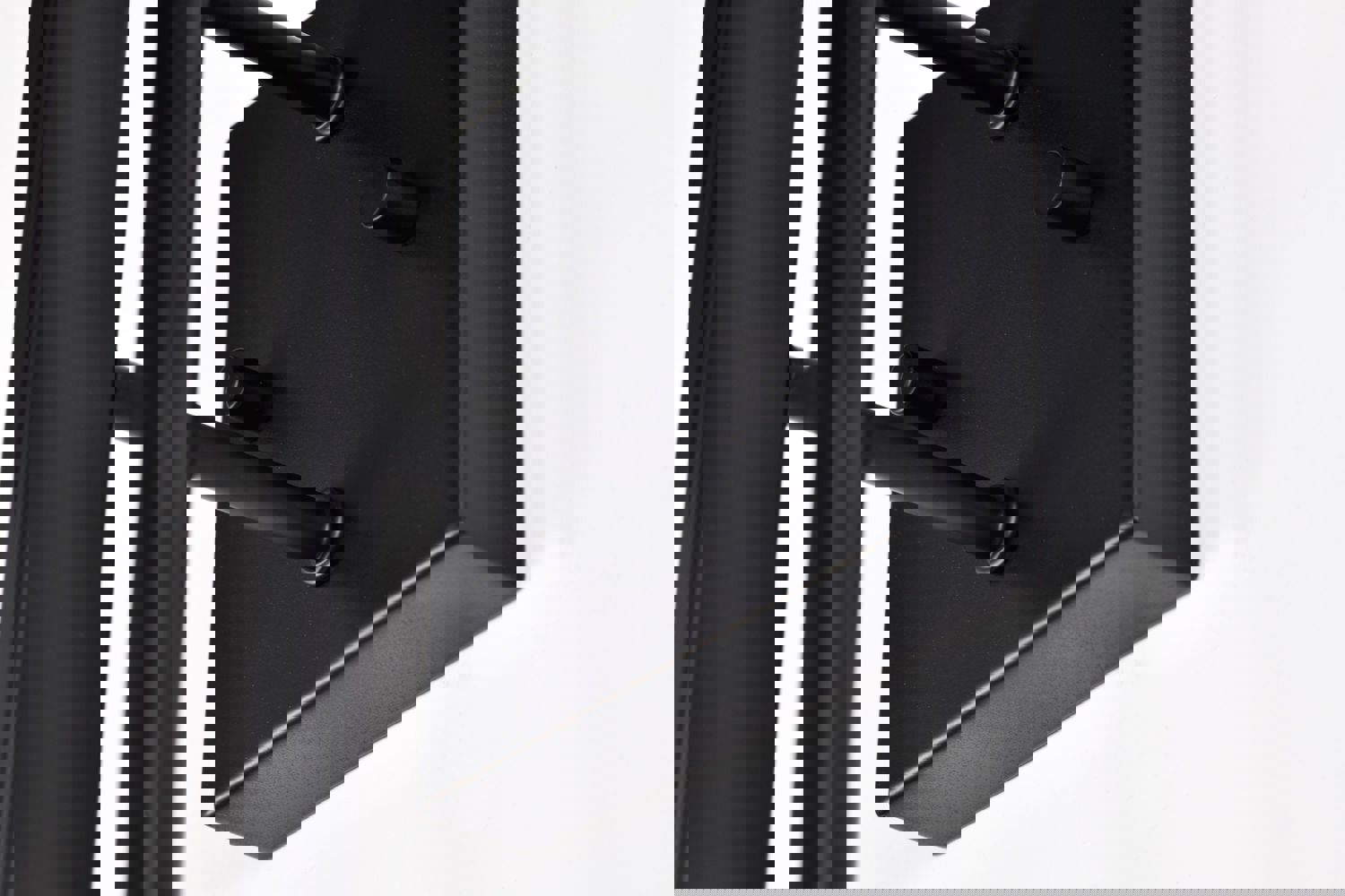 SATCO/NUVO Terrace 1 Light Wall Sconce Matte Black Finish Crackel Glass (60-7748)