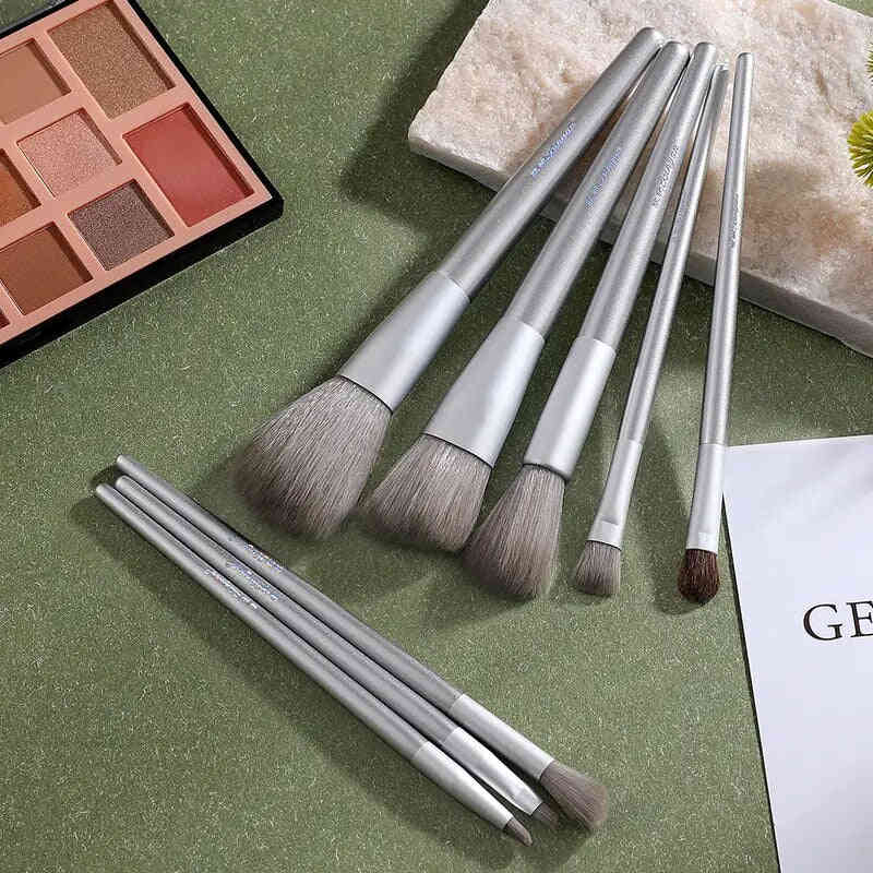 8pcs Silvery Professional Make Up Brush Set Beauty Tools Kit