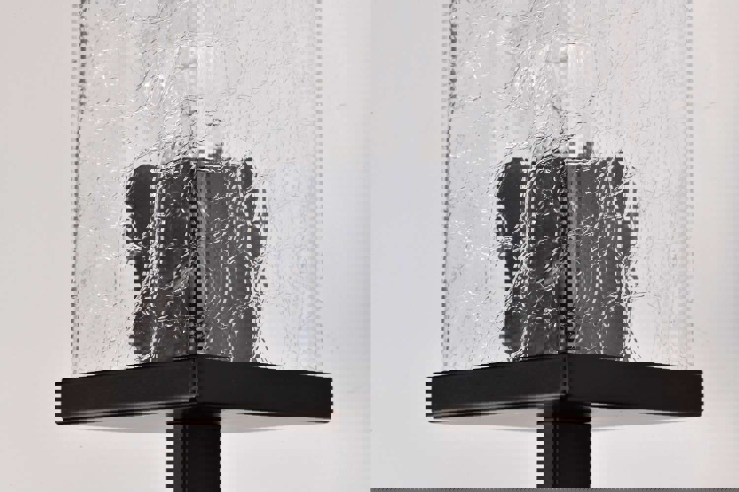 SATCO/NUVO Terrace 1 Light Wall Sconce Matte Black Finish Crackel Glass (60-7748)