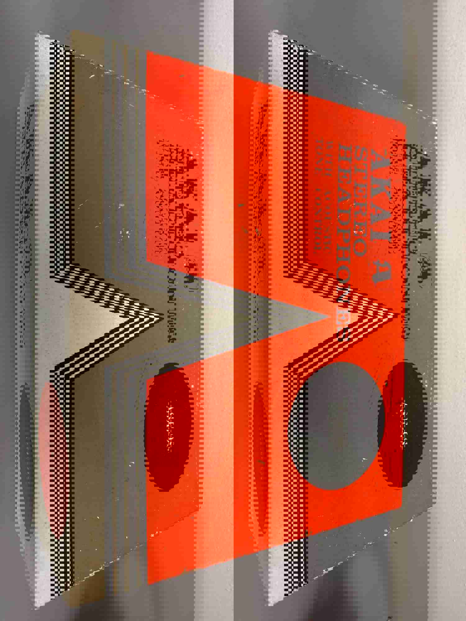 Akai ASE-9S Premium Headphones