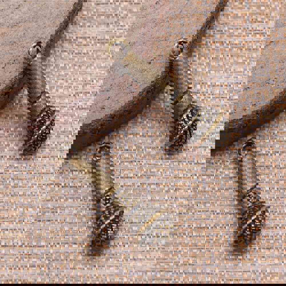 WYSIWYG 10pcs 25x7mm Microphone Charms Pendant for DIY Jewelry Making