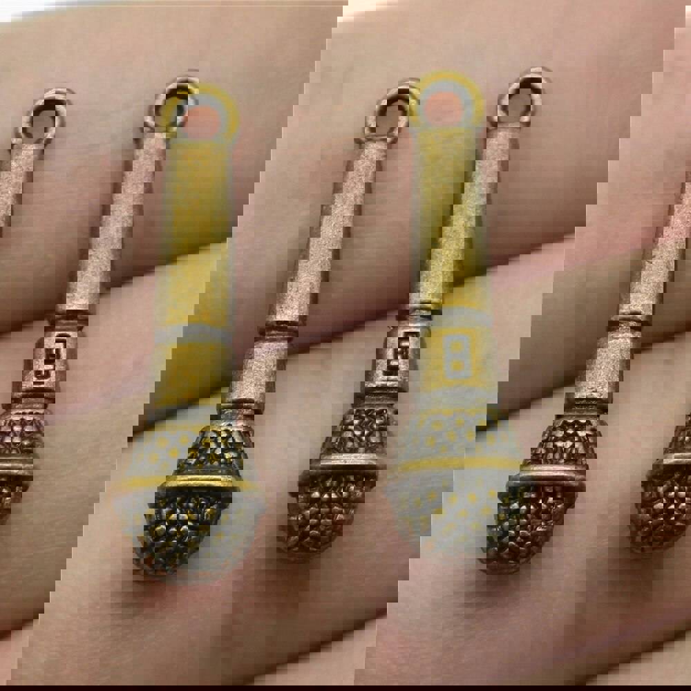 WYSIWYG 10pcs 25x7mm Microphone Charms Pendant for DIY Jewelry Making