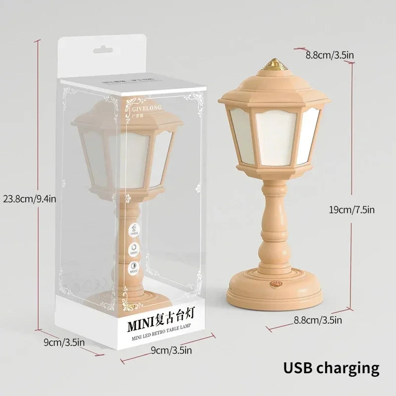 Retro LED Desk Lamp - Mini Street Lamp Design, USB/Battery Powered