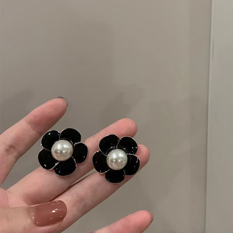 French Vintage Metal Matte Colorful Heart Stud Earrings - Trendy Women's Fashion Jewelry