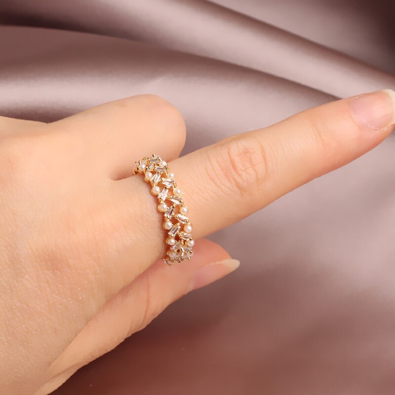 2022 Korean Design Exquisite Copper Inlaid Zircon Hollow Pearl Women's Ring