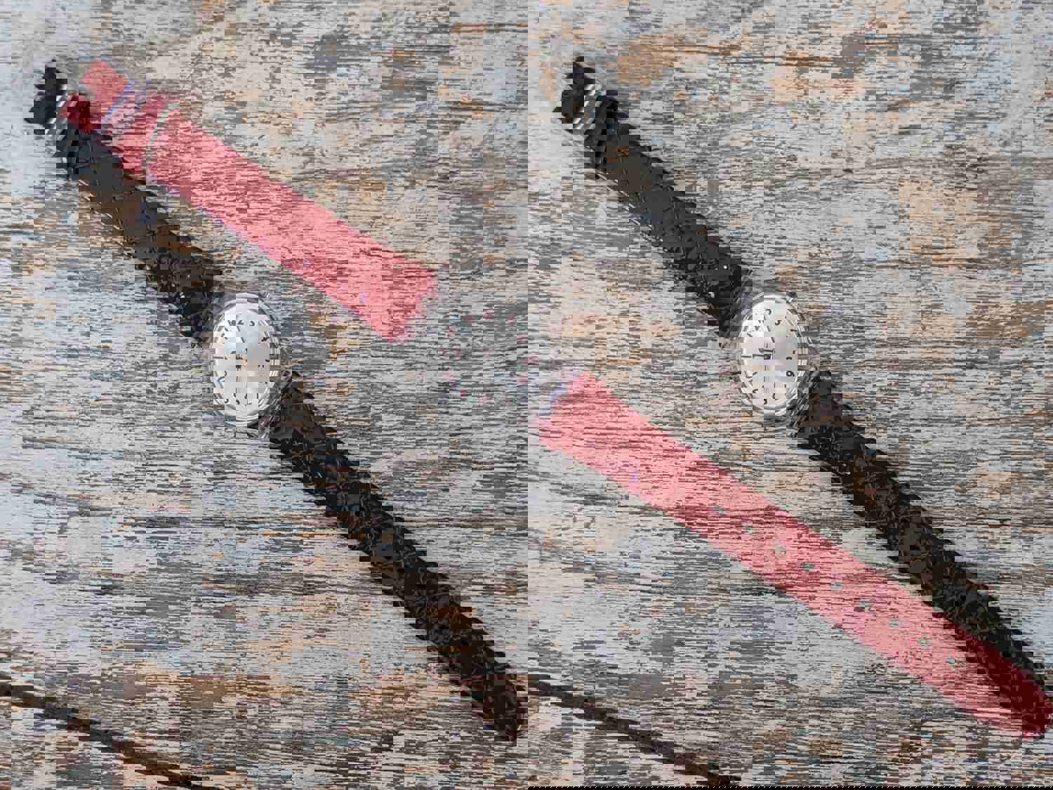 2003 Swatch Strawberry Jam LK243 Slim Ladies Wrist Watch - Red Quilted Leather