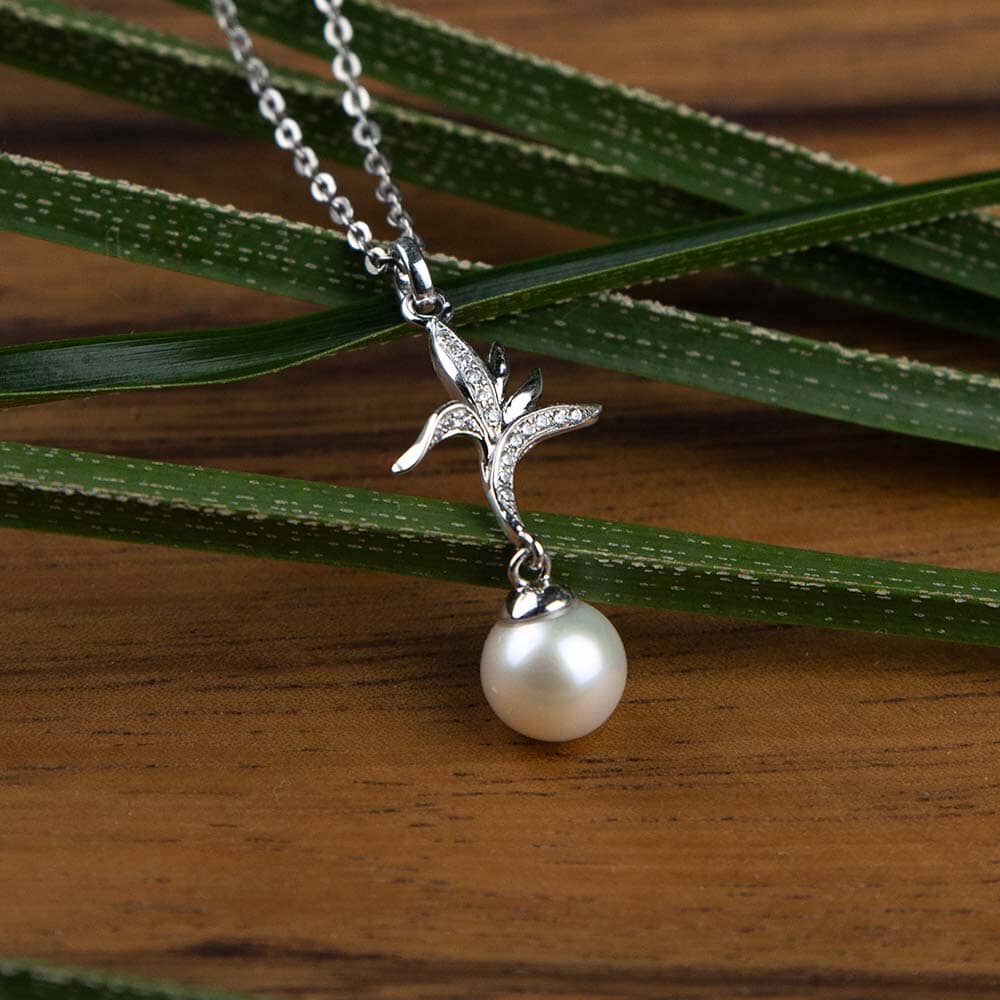 Pearl Bird of Paradise Pendant - 925 Sterling Silver with Pearl & Topaz