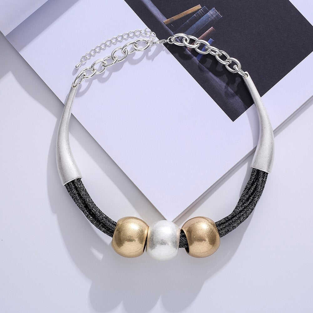 Vintage Exaggerated Round Ball Pendant Choker Necklace for Women - Boho Statement Jewelry