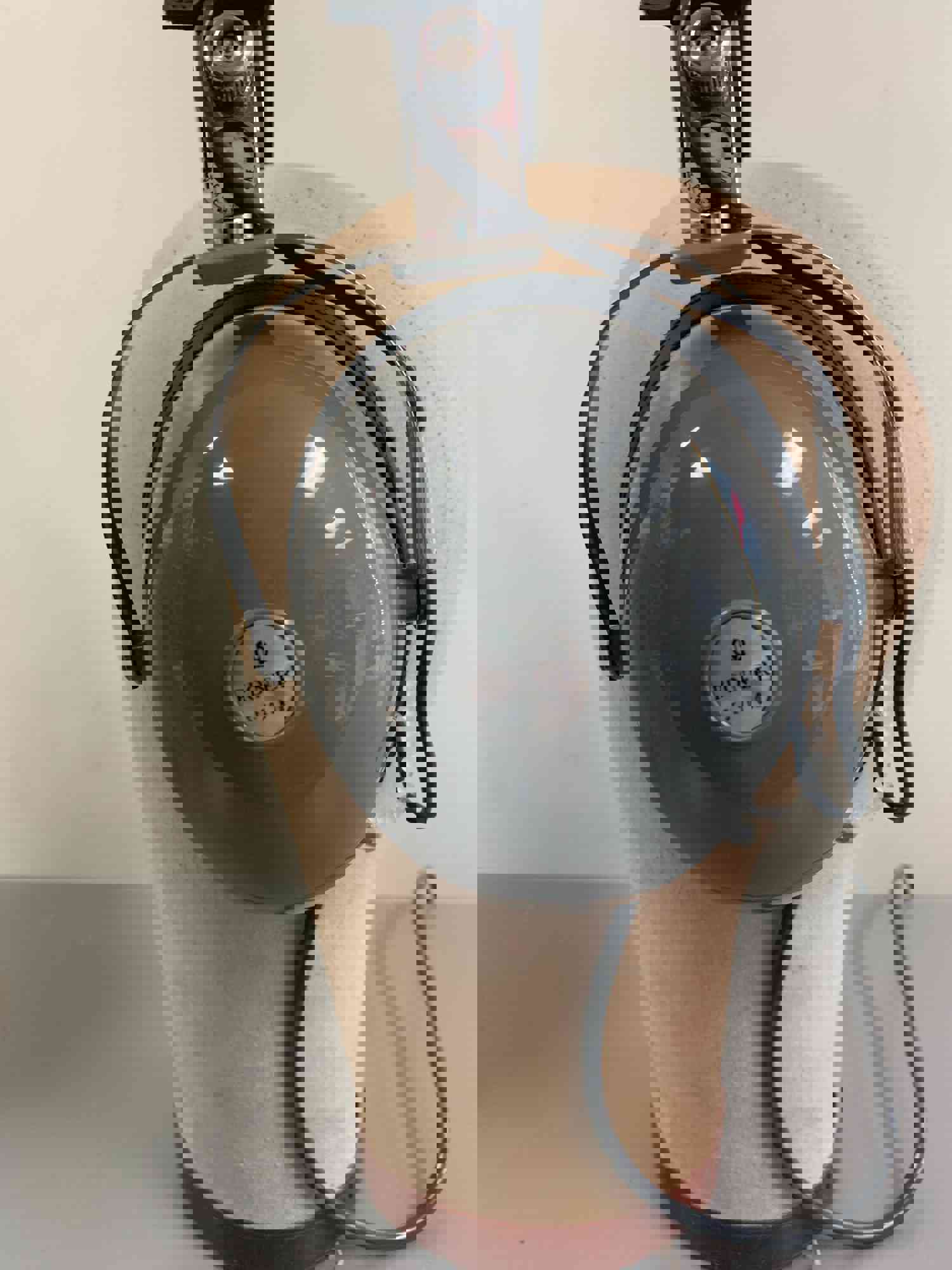 Pioneer SE-20 Stereo Headphones - Vintage 1970s Classic Sound