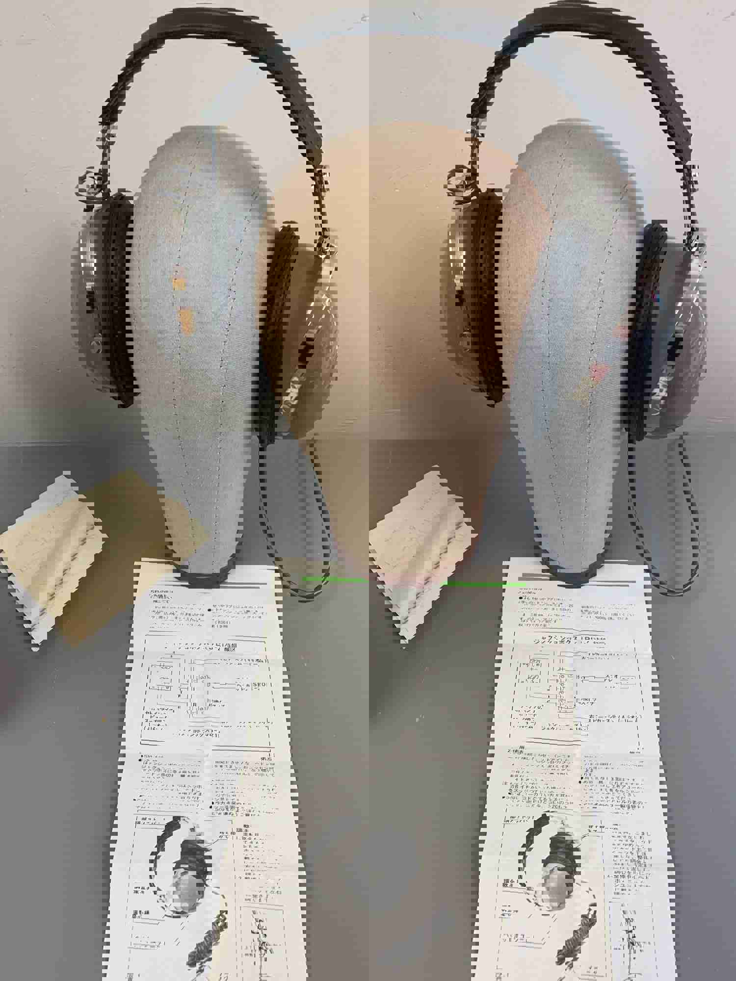 Pioneer SE-20 Stereo Headphones - Vintage 1970s Classic Sound