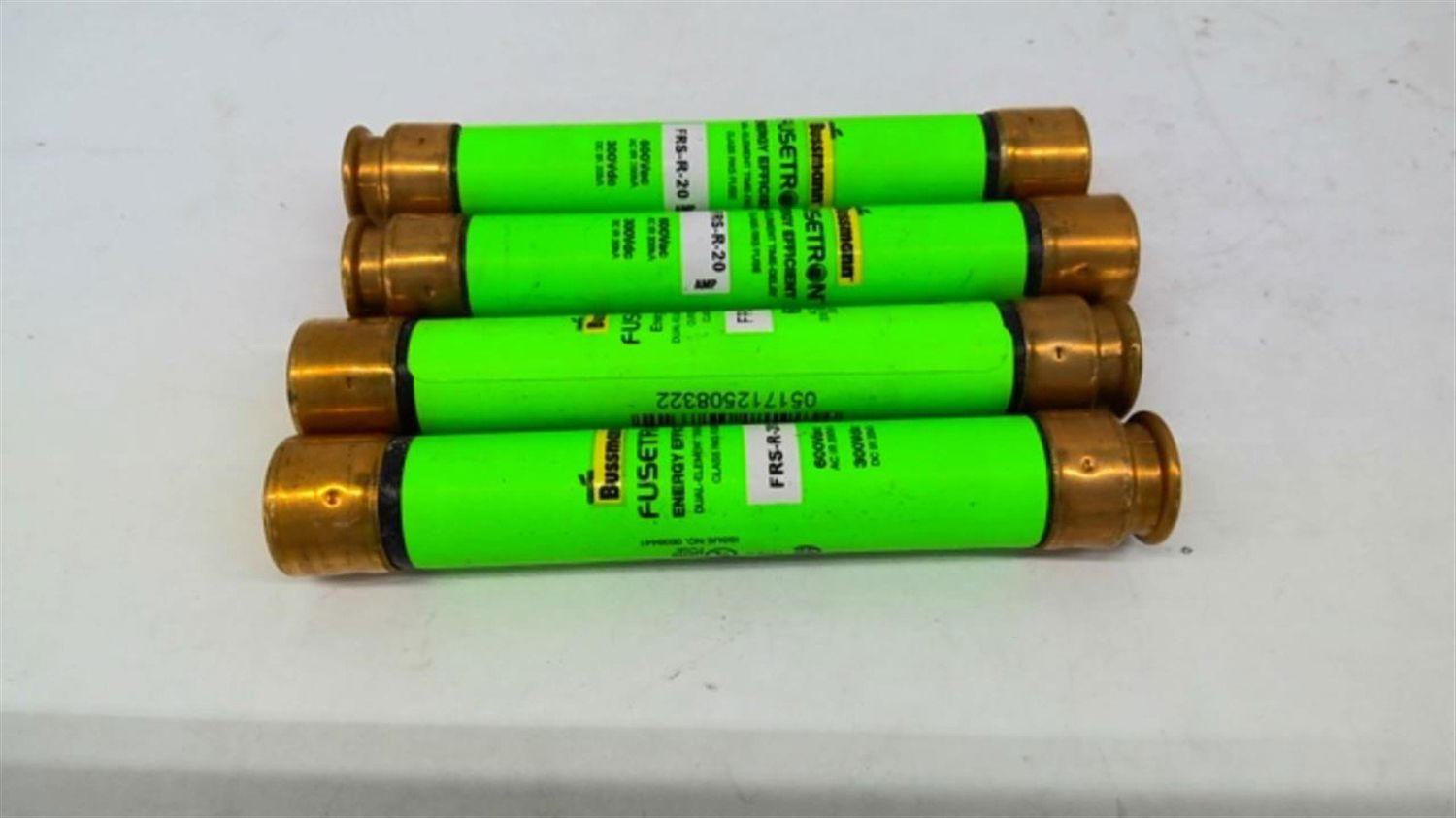 Bussman Fusetron FRS-R-20 Amp 600 Volt Energy Efficient Dual-Element Time-Delay Fuse