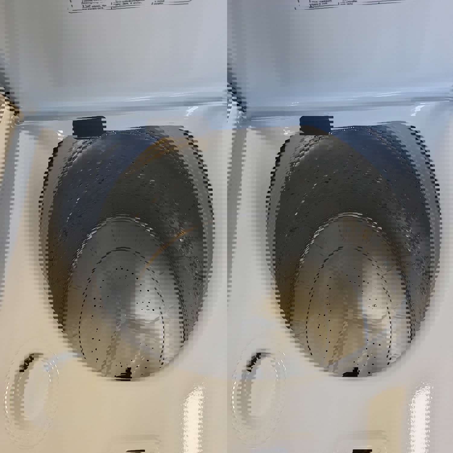 Whirlpool 4.8 cuft Top Load Washer Dryer Set WTW5010LW - WED5050LW