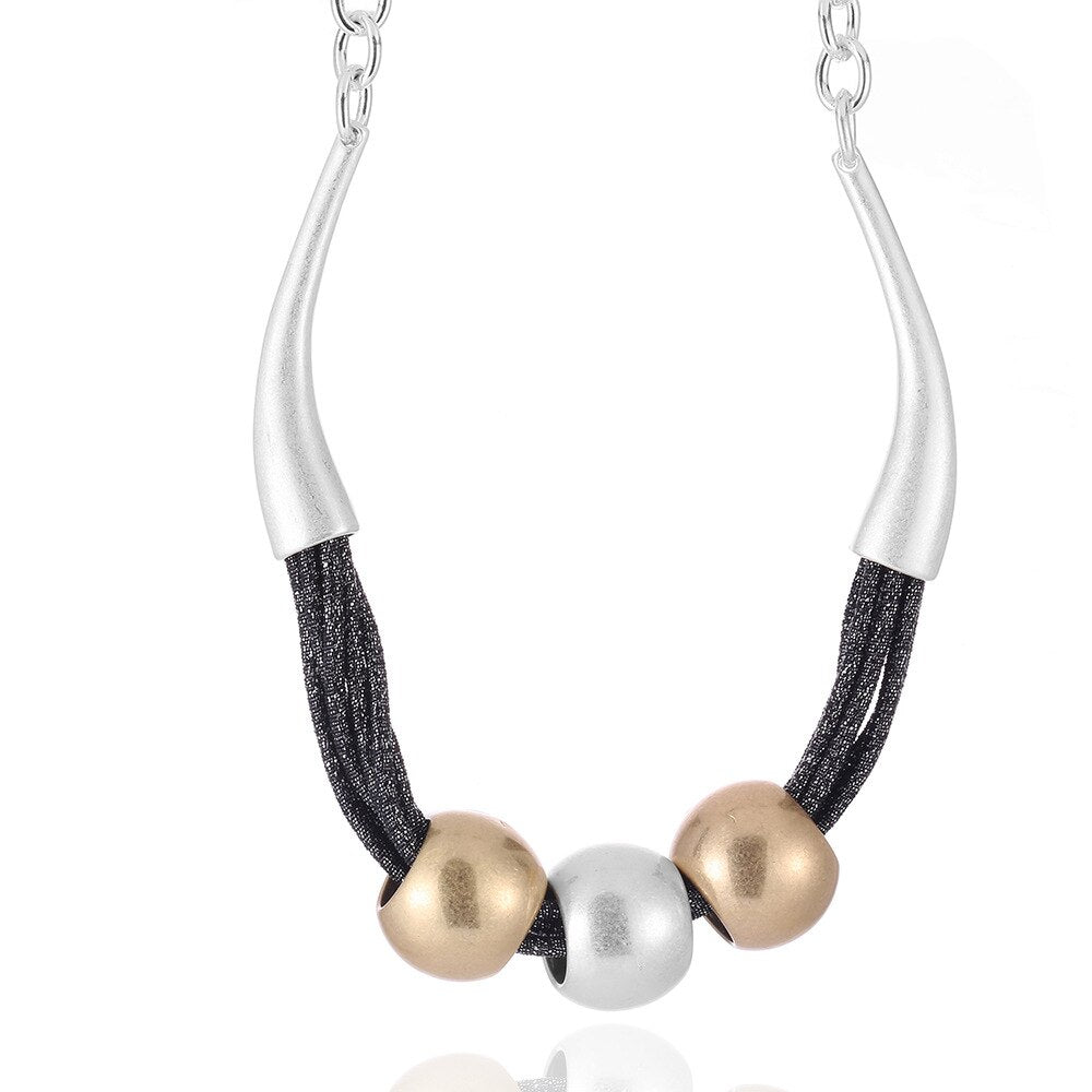 Vintage Exaggerated Round Ball Pendant Choker Necklace for Women - Boho Statement Jewelry