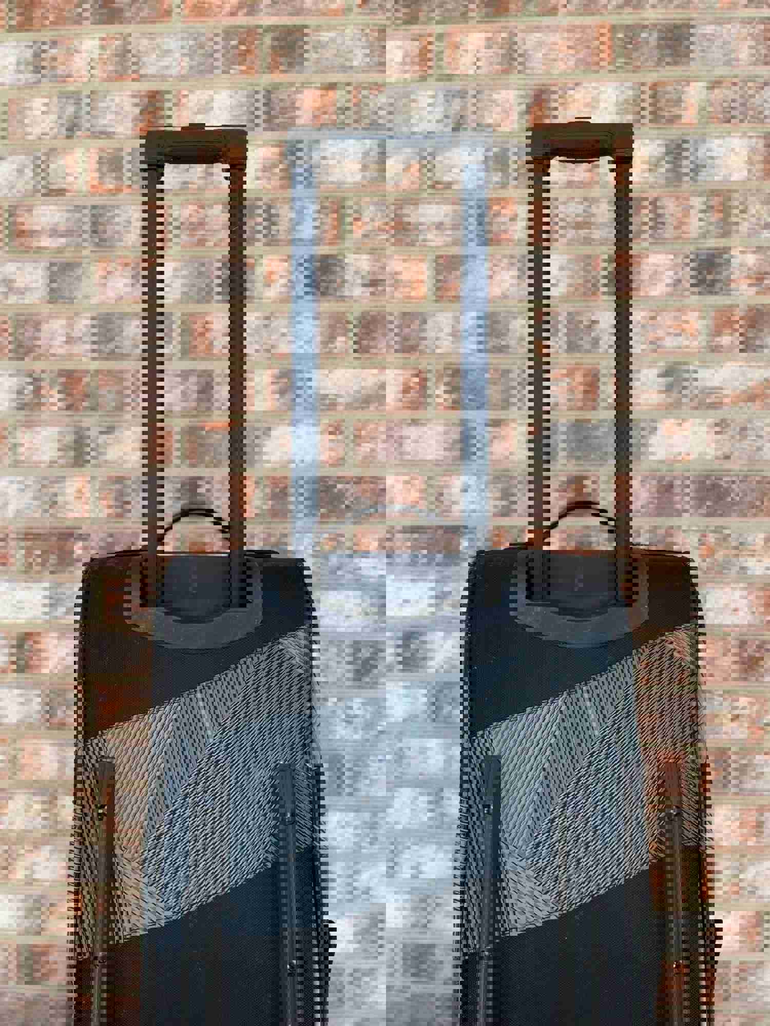 Used Dye Explorer Roller Gear Bag - Black/Grey