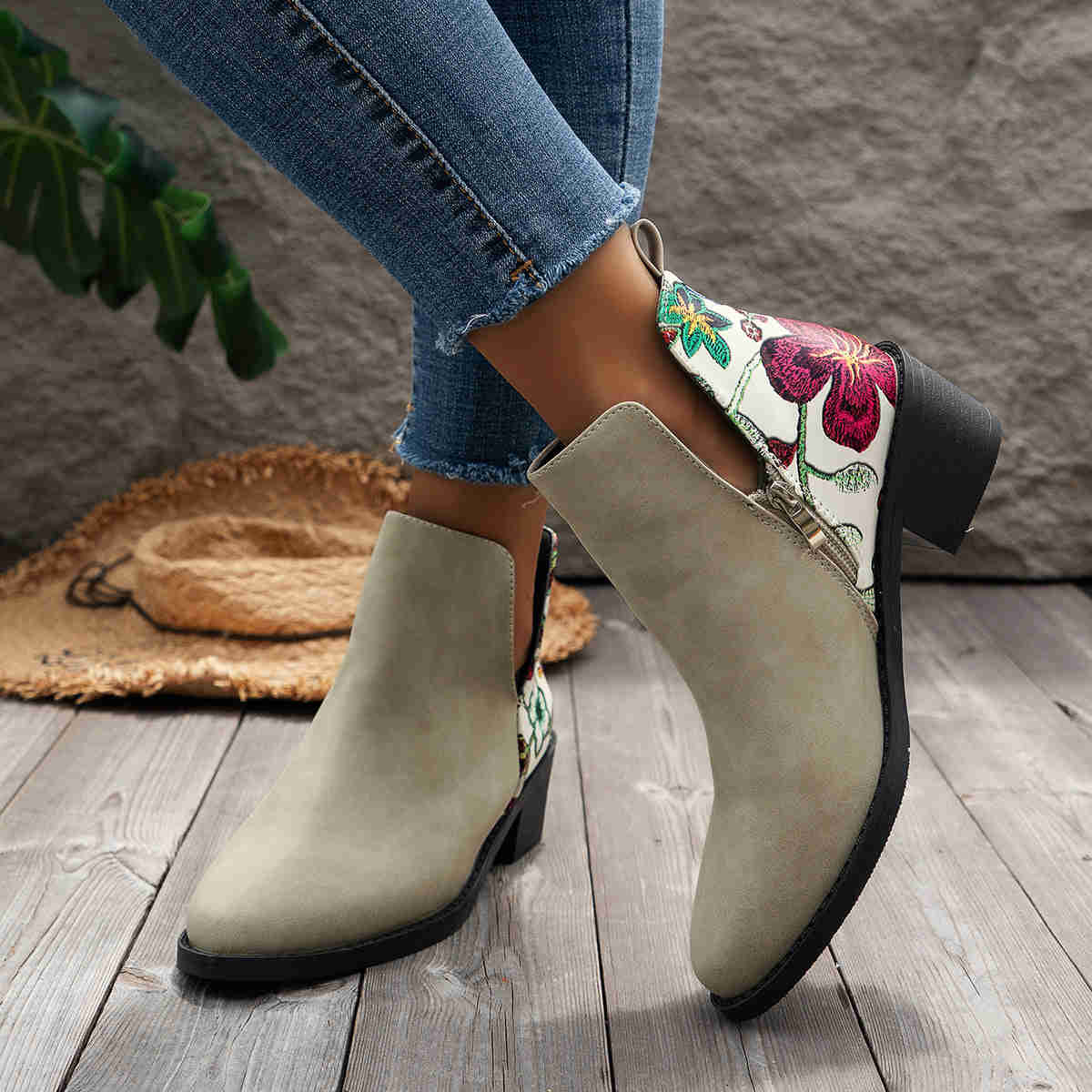 Flowers Printed Ankle Boots with Side Zipper for Women - Fashion Square Toe Boots for Autumn Winter