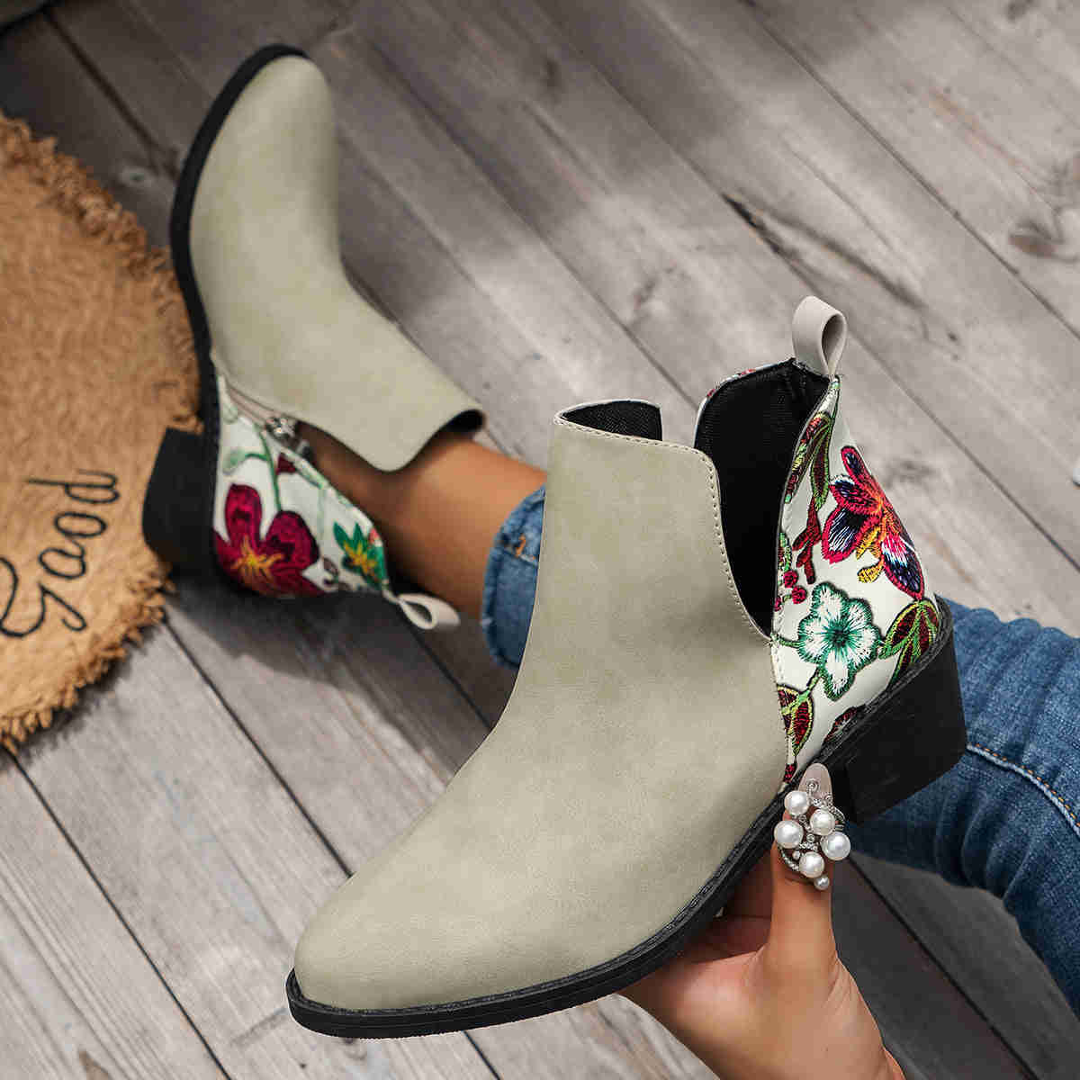 Flowers Printed Ankle Boots with Side Zipper for Women - Fashion Square Toe Boots for Autumn Winter