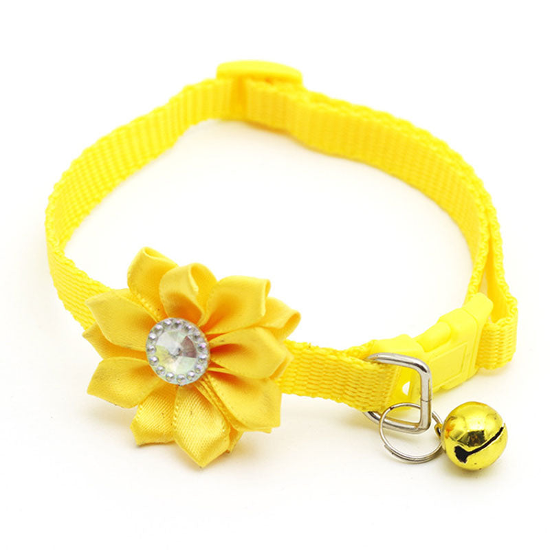 Cute Flower Pet Collar with Bell and Diamond Design - Adjustable Dog and Cat Neck Strap - Safety Buckle Necklace