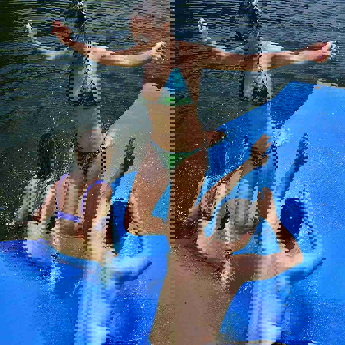 Large Foam Outdoor Water Activity Lily Pad Lake Mat Float