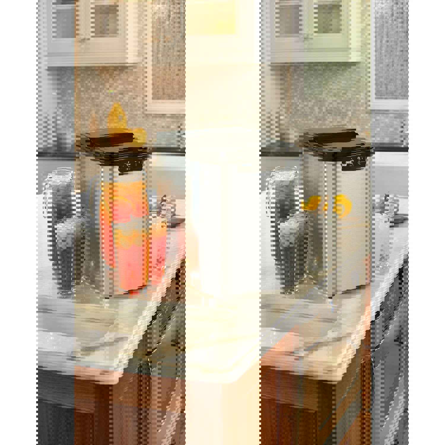 Danby Portable Ice Maker with LED Display, Stores 150 Ice Cubes DIM2500SSDB