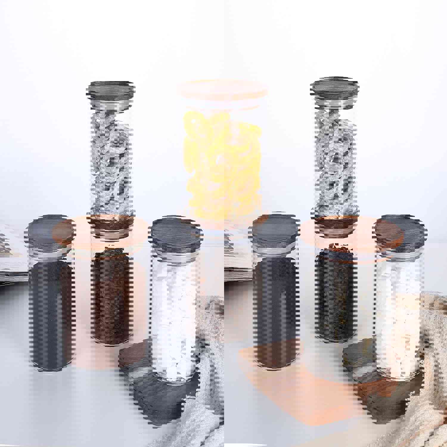 KKC Glass Airtight Food Storage Jar Containers with Wooden Lids, 25 FLoz (750 ML), Pack of 4