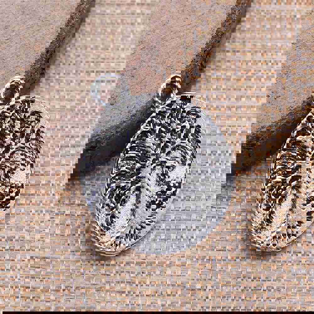 WYSIWYG 10pcs 20x24mm Round Double-Sided Tree Pendant Charms Antique Silver Color For Jewelry Making