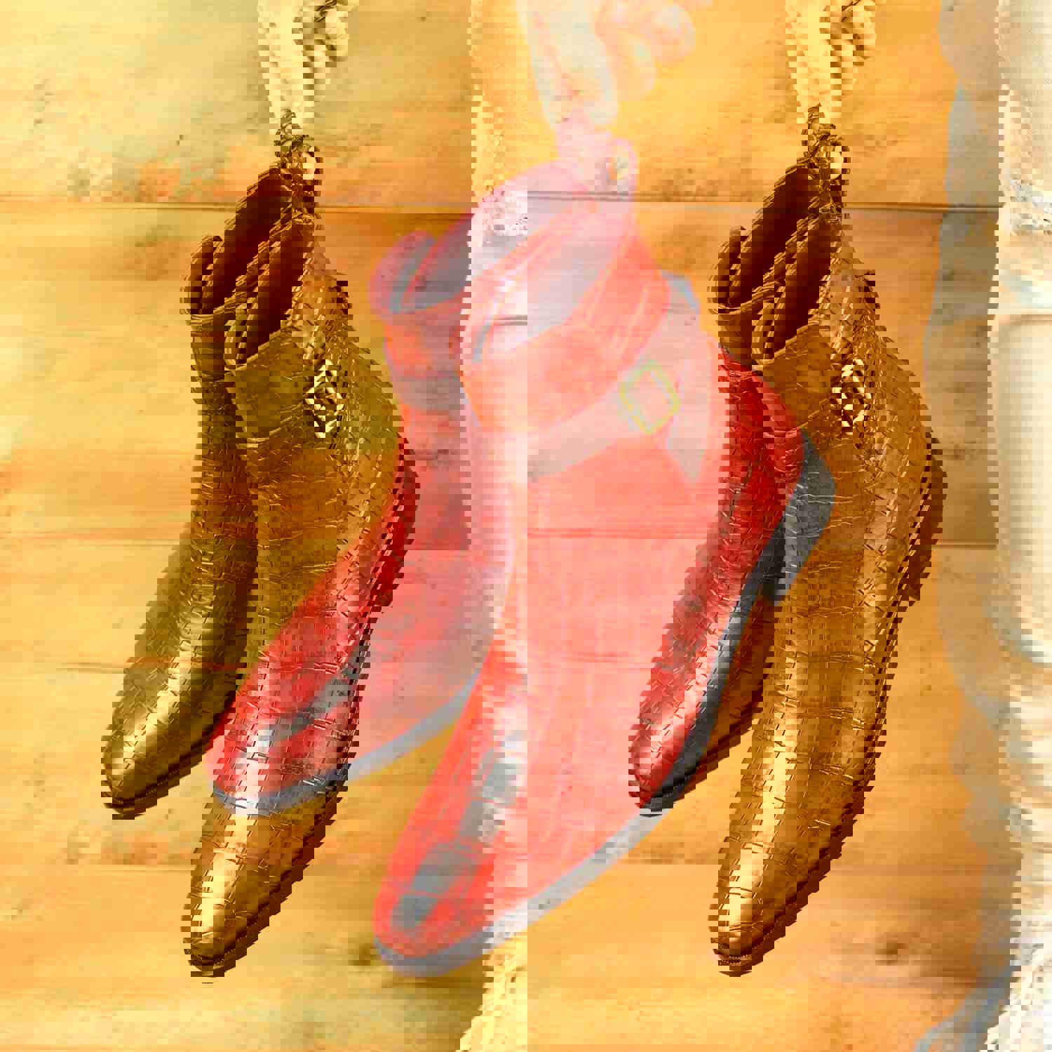 DapperFam Rohan Mens Italian Croco Embossed Leather Jodhpur Boot in Red/Burgundy