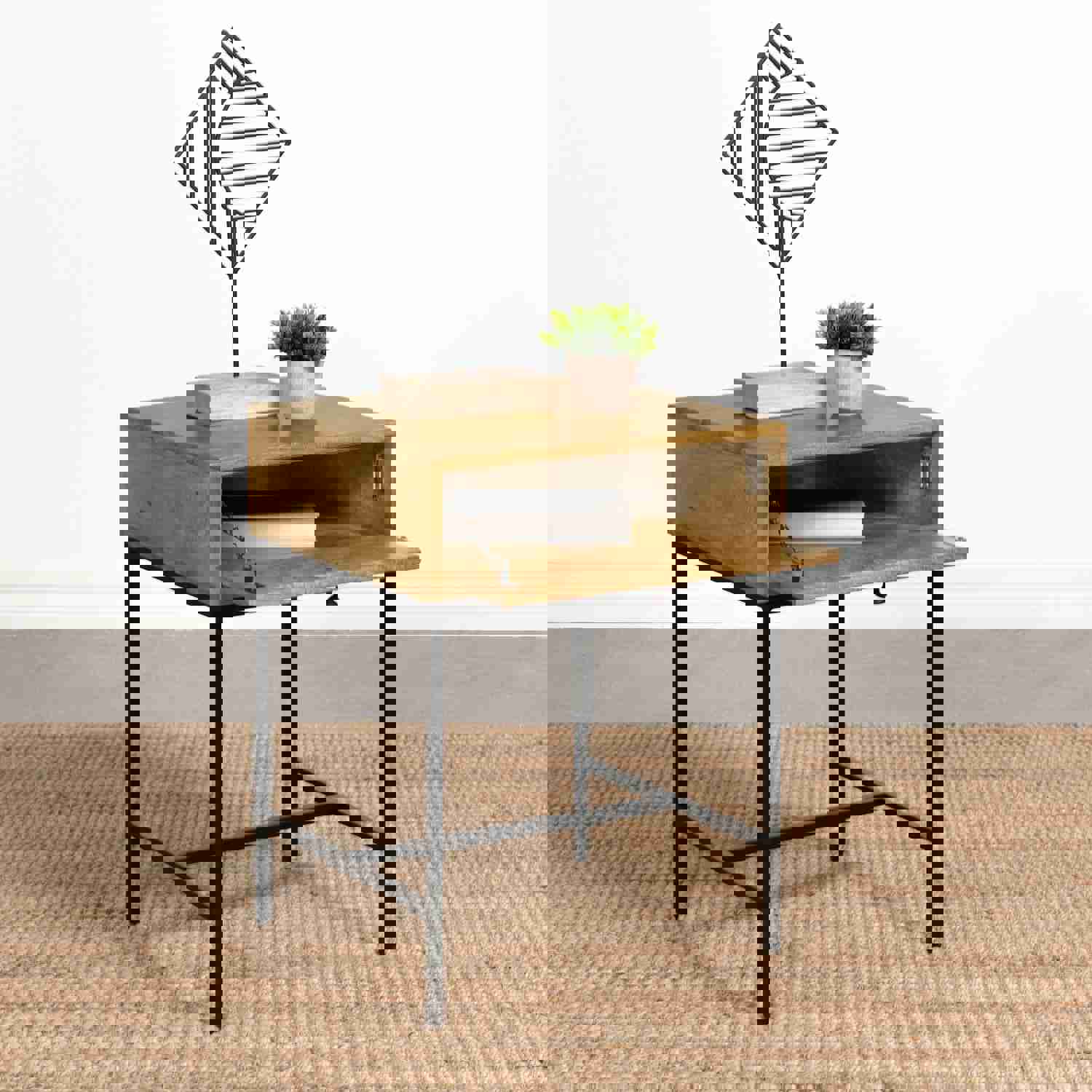 Stephie 1-drawer Rectangular End Table in Honey Brown