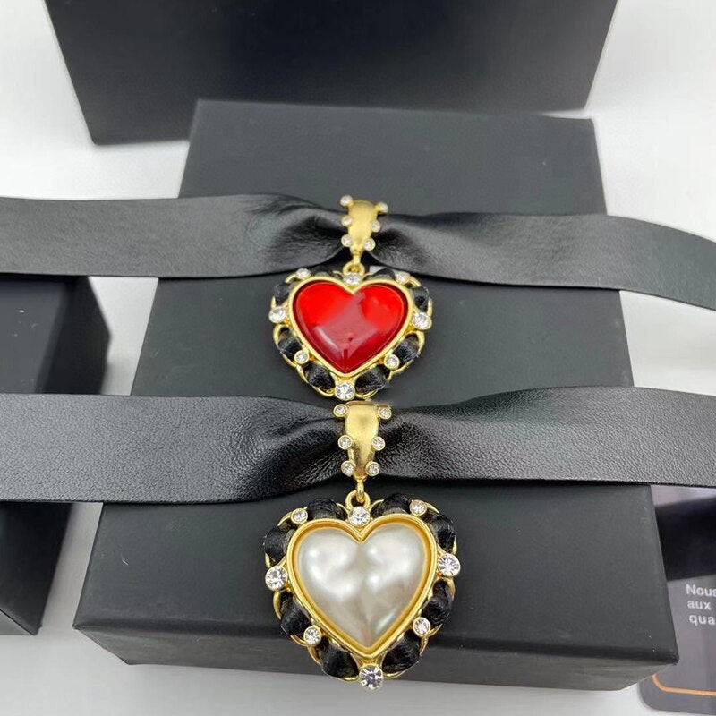 2021 Brand Women's Fashion Choker Necklace with Heart Pendants