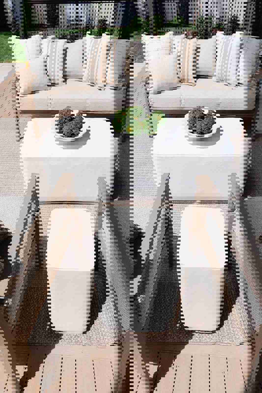 Basil Outdoor Coffee Table - Modern Aluminum Design for Patio