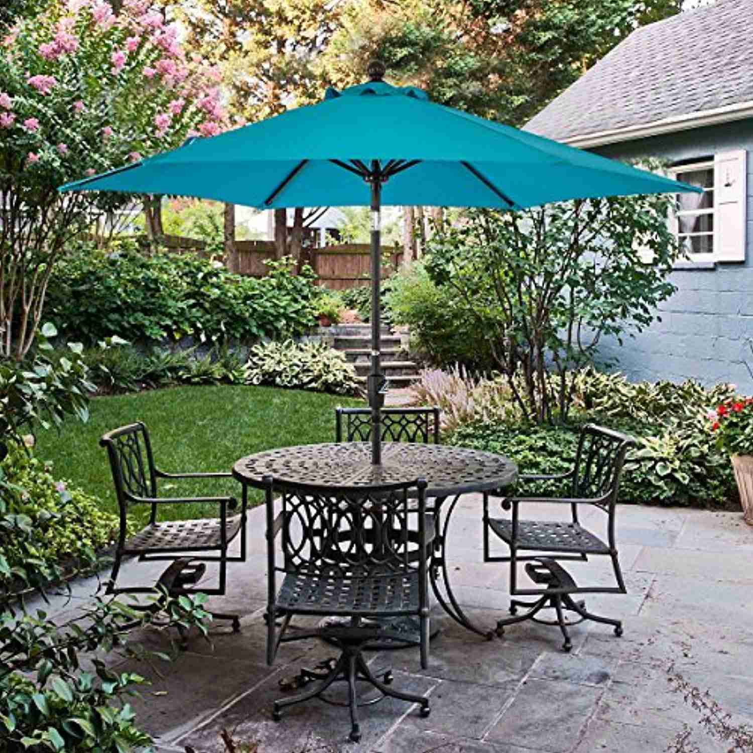 LCH 9 ft Outdoor Umbrella with Tilt Crank and Cover (Blue)