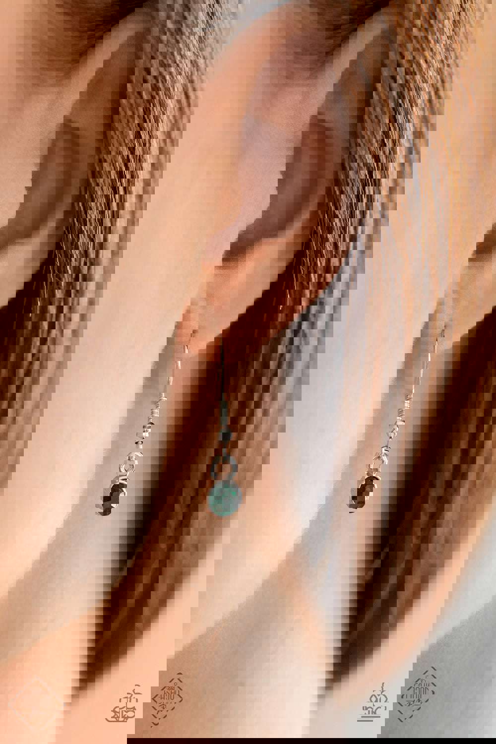 Paparazzi Fashion Fix Glimpses Of Malibu Complete Trend Blend - December 2021