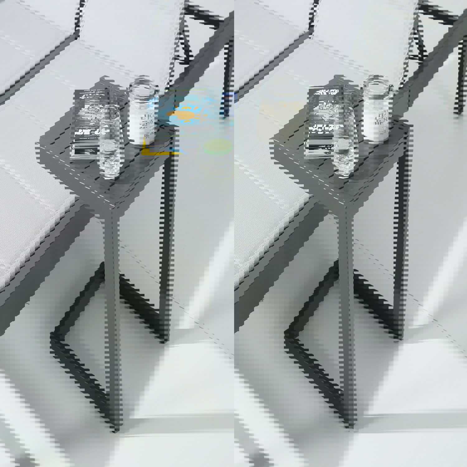 Patio Aluminum Side Table Outdoor Indoor C Shaped End Table, Light Grey