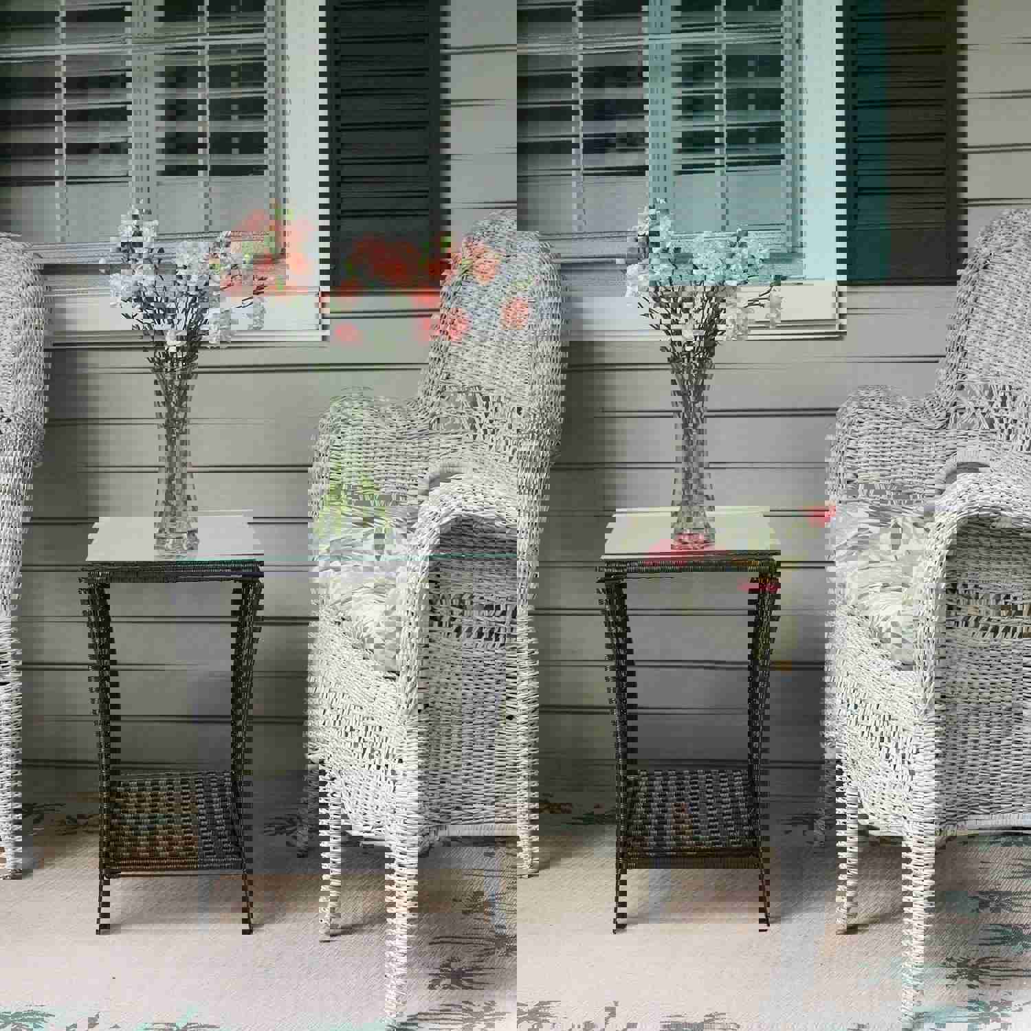 SEGMART Outdoor Wicker Side Table - All Weather Resistant PE Rattan Coffee Table with Storage Shelf